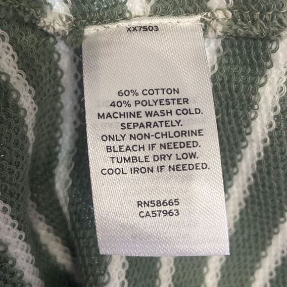 CASLON Women’s Top Hoodie Pullover lightweight oversized Raw Hem Green Small NWT - Picture 2 of 3